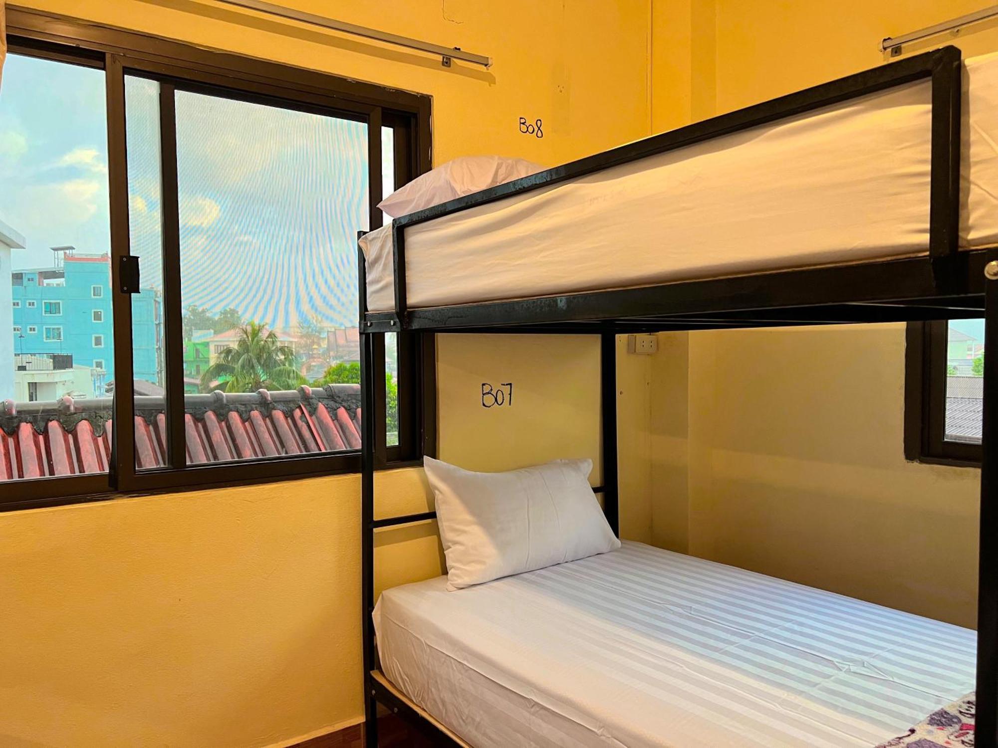 Easy Go Backpacker Hostel Vang Vieng Zewnętrze zdjęcie