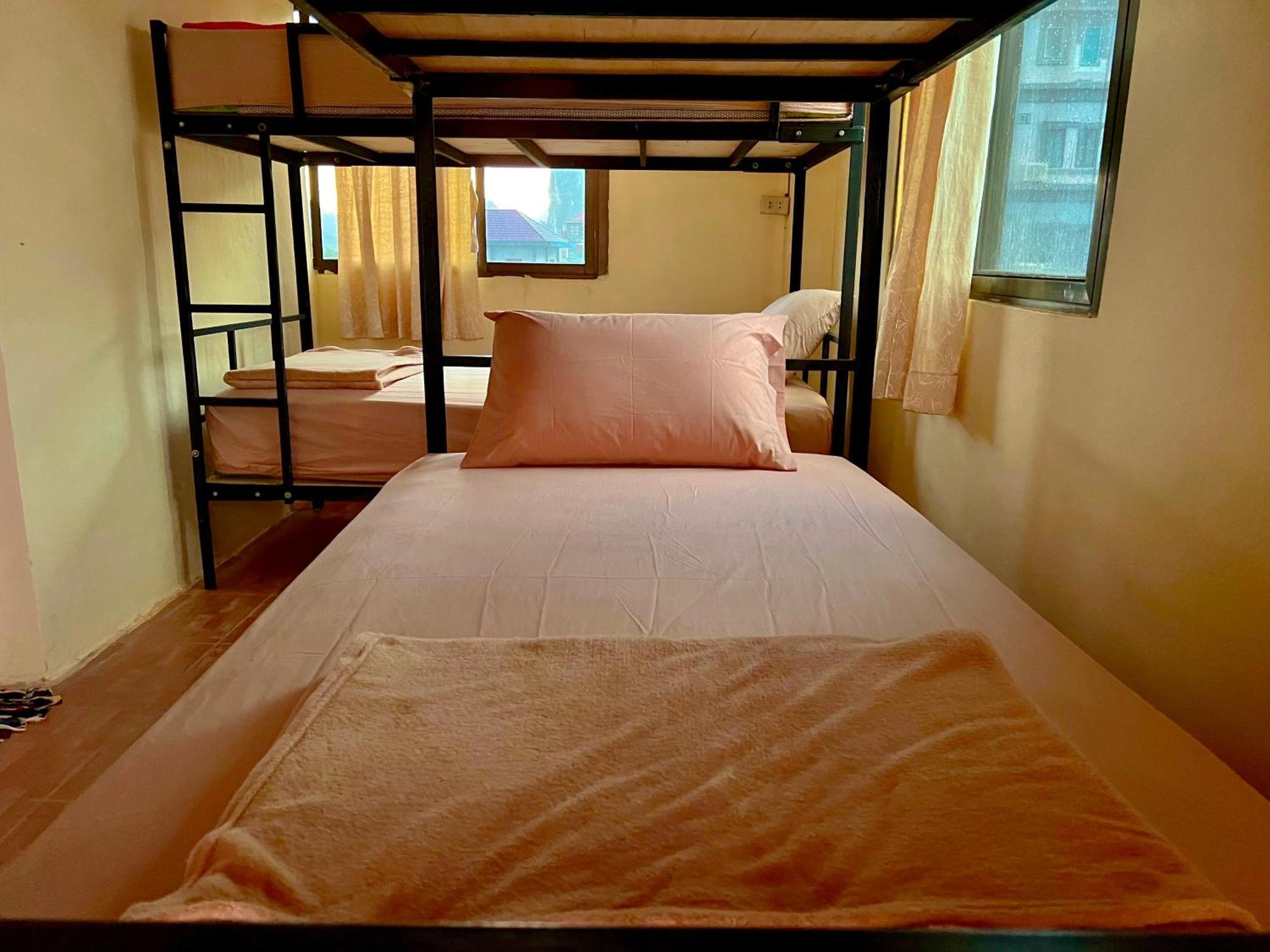 Easy Go Backpacker Hostel Vang Vieng Zewnętrze zdjęcie